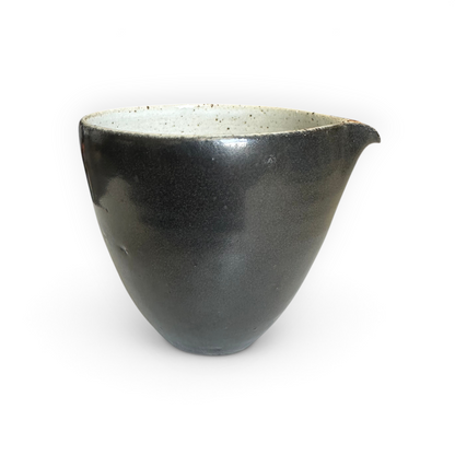 黑釉公道杯